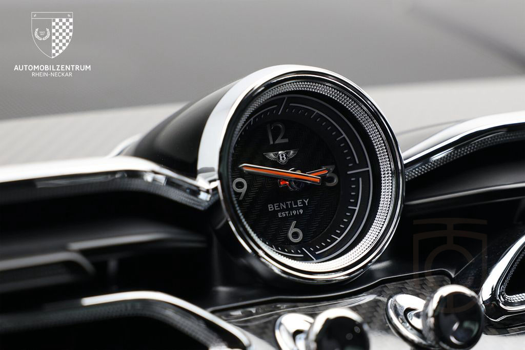 Bentley Bentayga S Touring/Naim/RearSeat/Carbon/Standhz