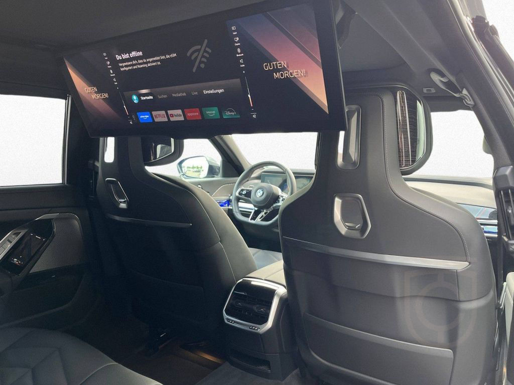 BMW 740d xD M Sport Fond-Ent SkyL AutobahnA StHz 21"
