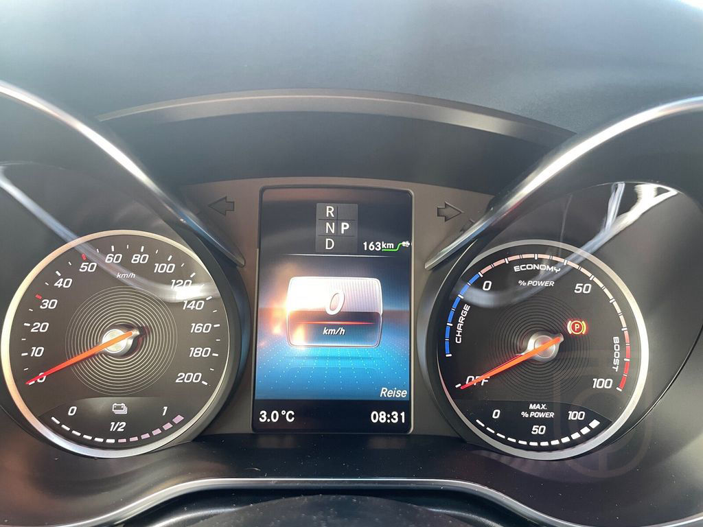 Mercedes-Benz EQV 300 AVANTGARDE DISTR+360+BURM+SITZBEL+EL.SIT
