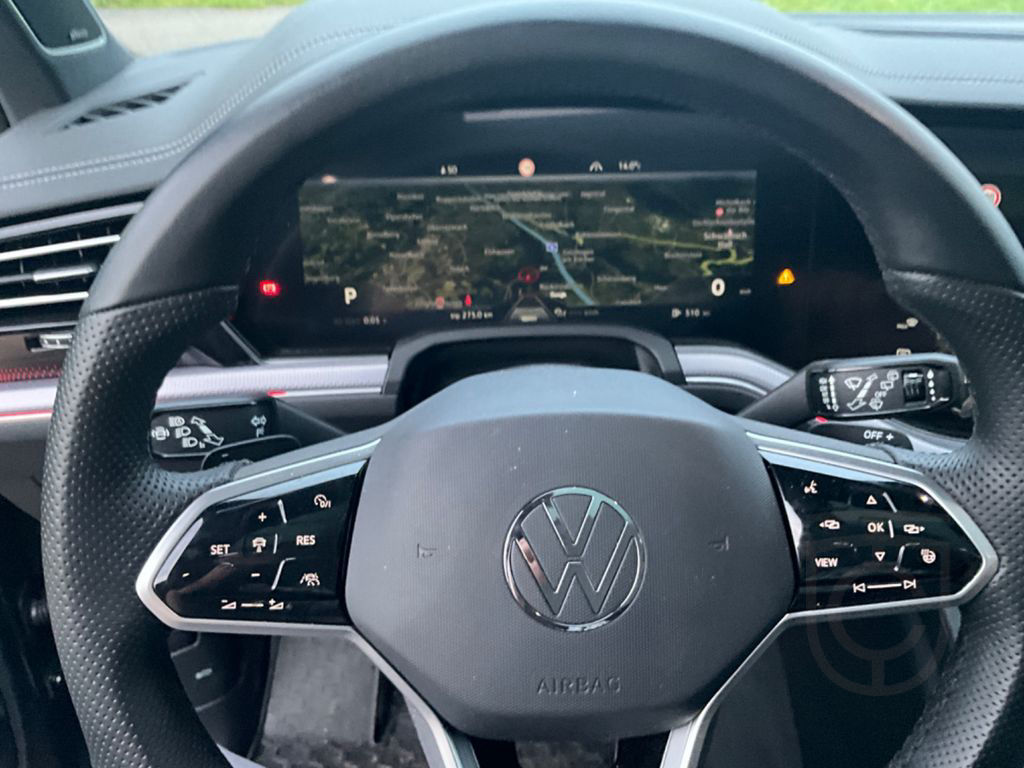Volkswagen Touareg R-Line 4Mot./Black Style/Matrix LED/AHK