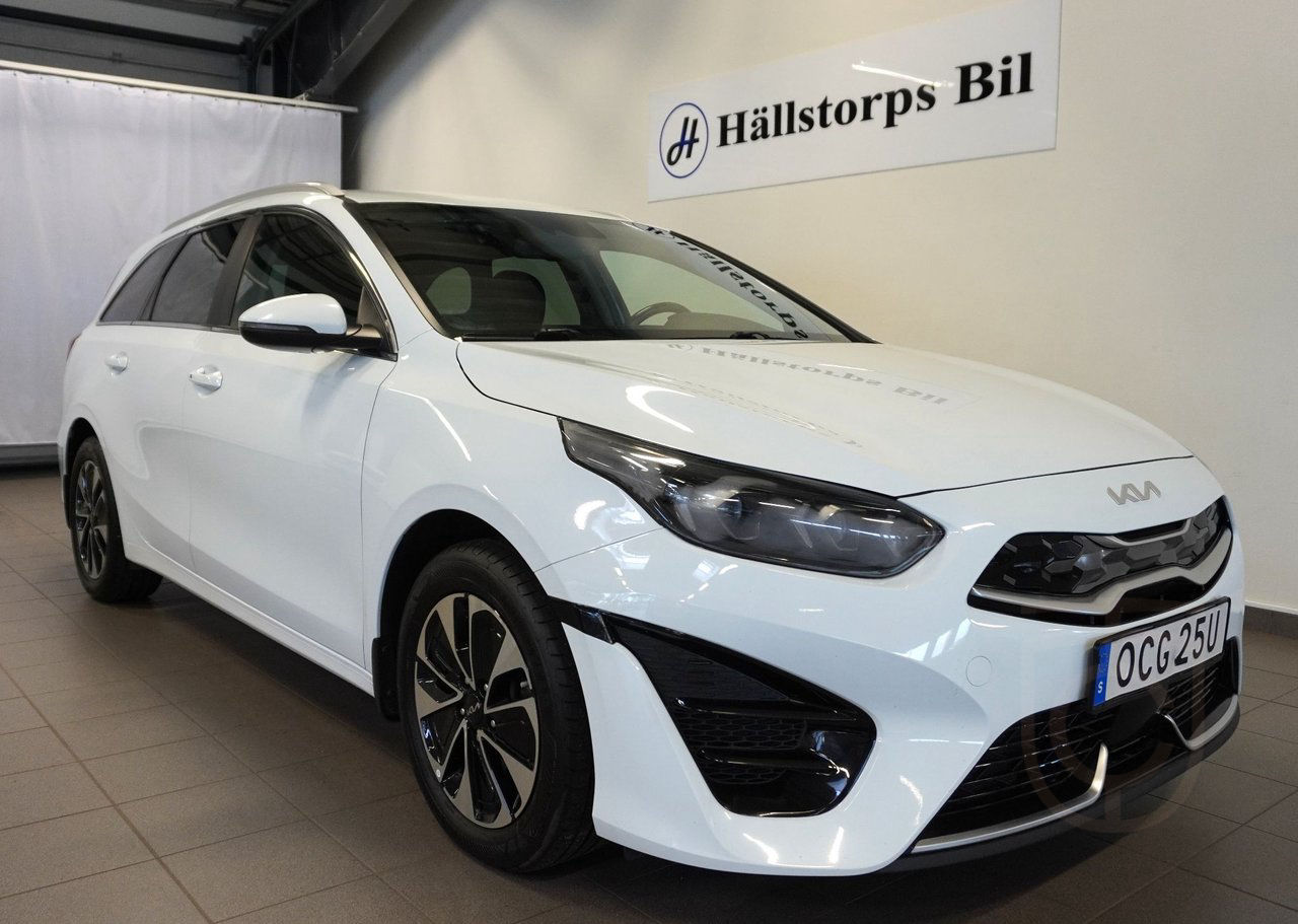 Kia CEED Sportswagon Plug-in Hybrid Advance Plus CARPLAY