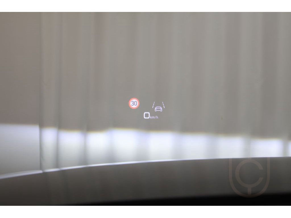 Audi S8 4.0 TFSI quattro Navi,HD-Matrix,HUD,B&O