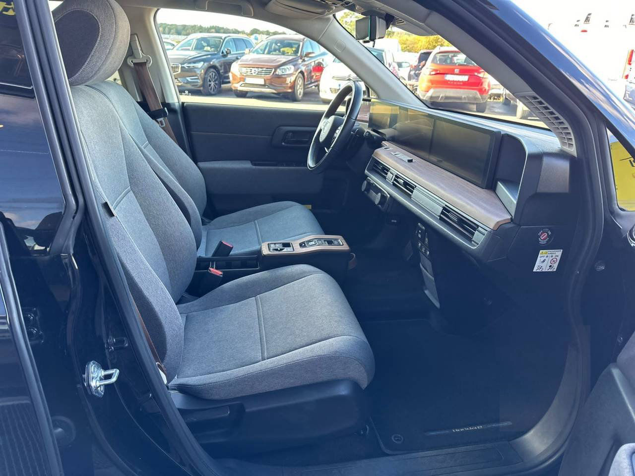 Honda E