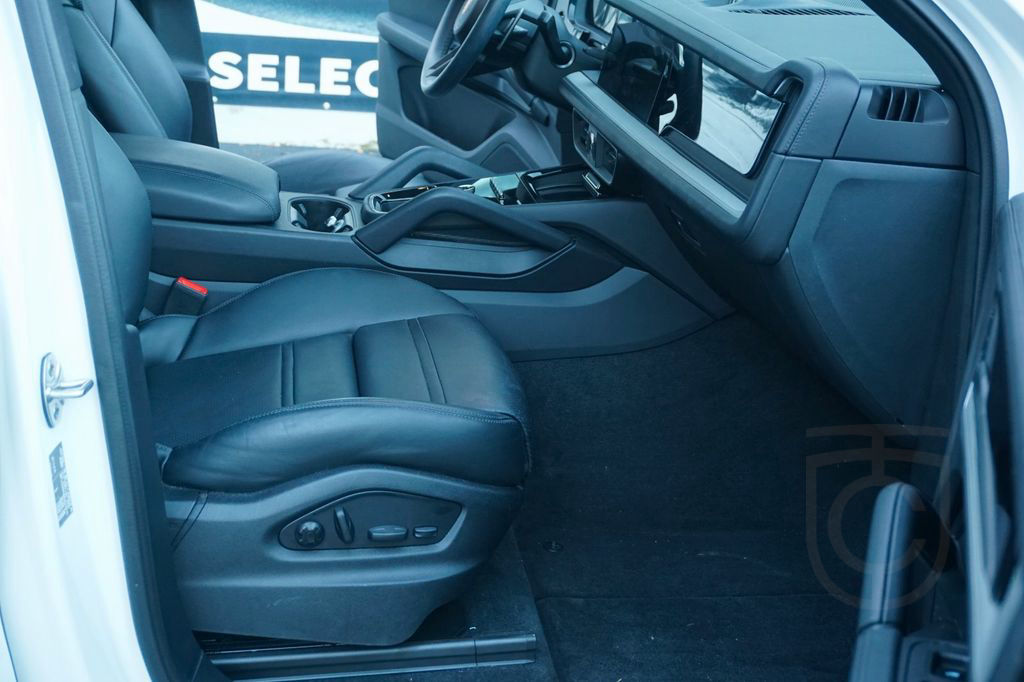 Porsche Cayenne E-Hybrid*Luft*AHK*Pano*BOSE*360Surround*