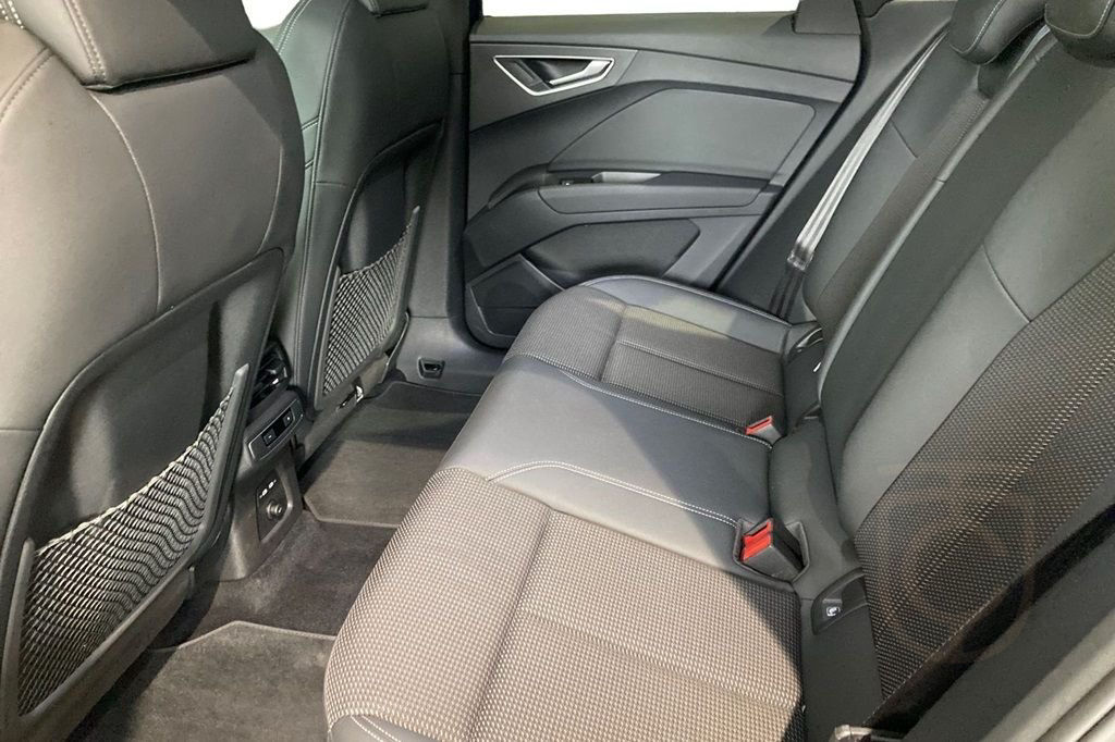 Audi Q4 50 QUATTRO
