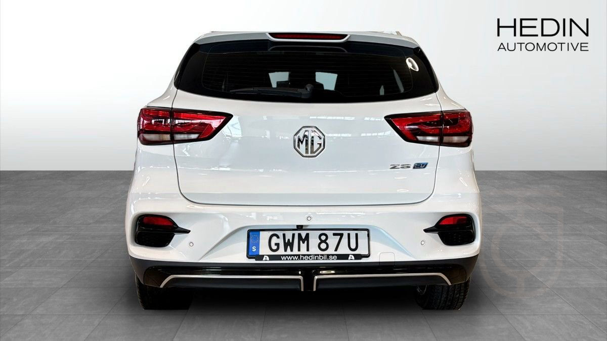 MG ZS EV LUXURY