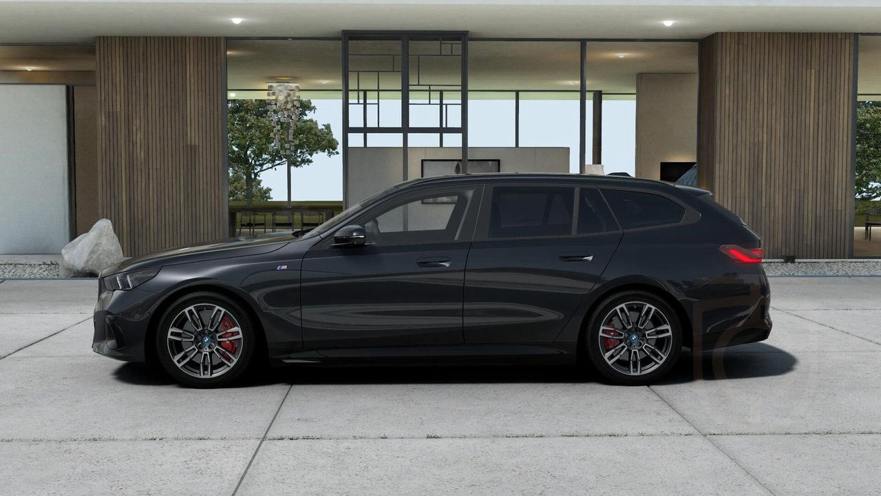 BMW i5 xDrive40 Touring M Sport Pro Business Launch Ed