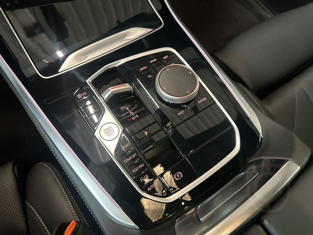BMW X5 xDrive40i M Sport Standheizung Harman/K LED