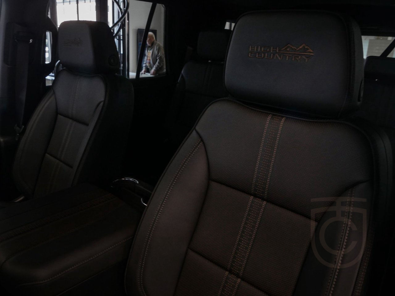Chevrolet Tahoe HIGH COUNTRY DELUXE 6.2 V8