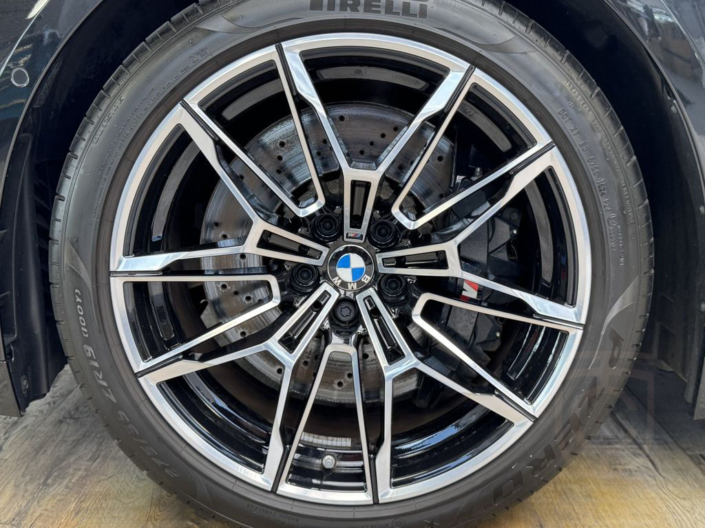 BMW M4 xDrive Competition Schale ACC 360° LED+ H&K