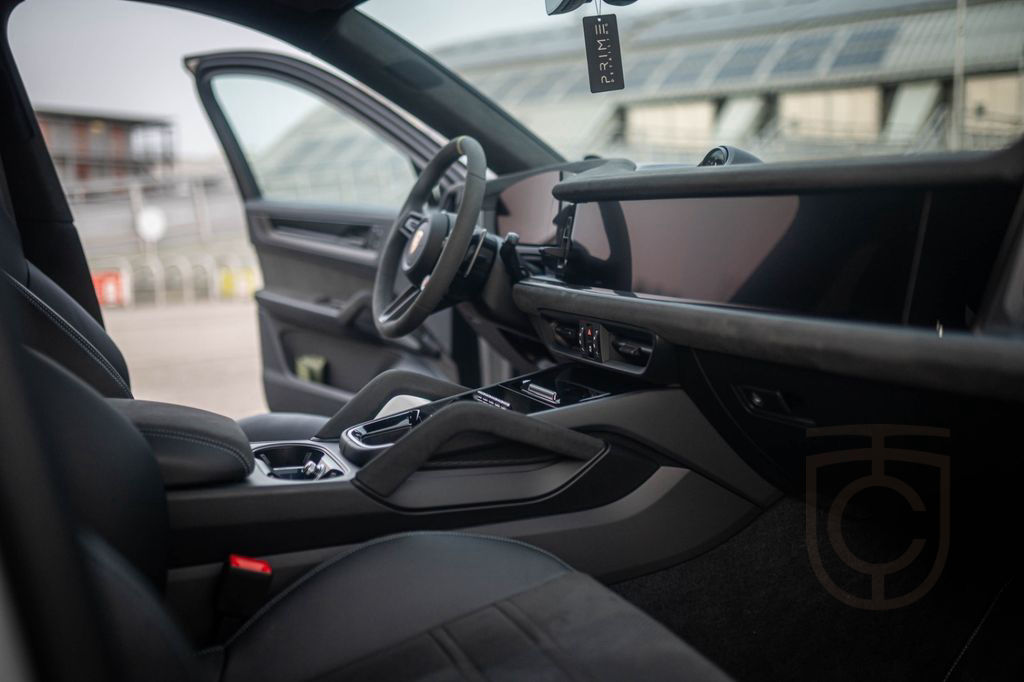 Porsche Cayenne Coupe Turbo E-Hybrid mit GT-Paket
