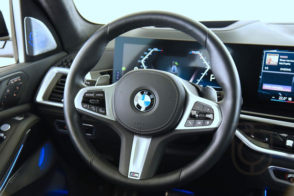 BMW X7 xDrive40d M Sport Head-Up Pano ACC*UVP133.800