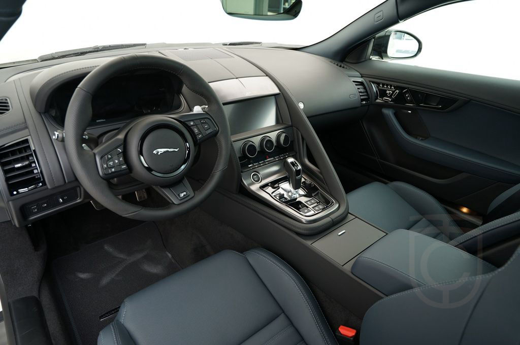 Jaguar F-Type ZP Edition P575 AWD Coupé ZP 1 of 4
