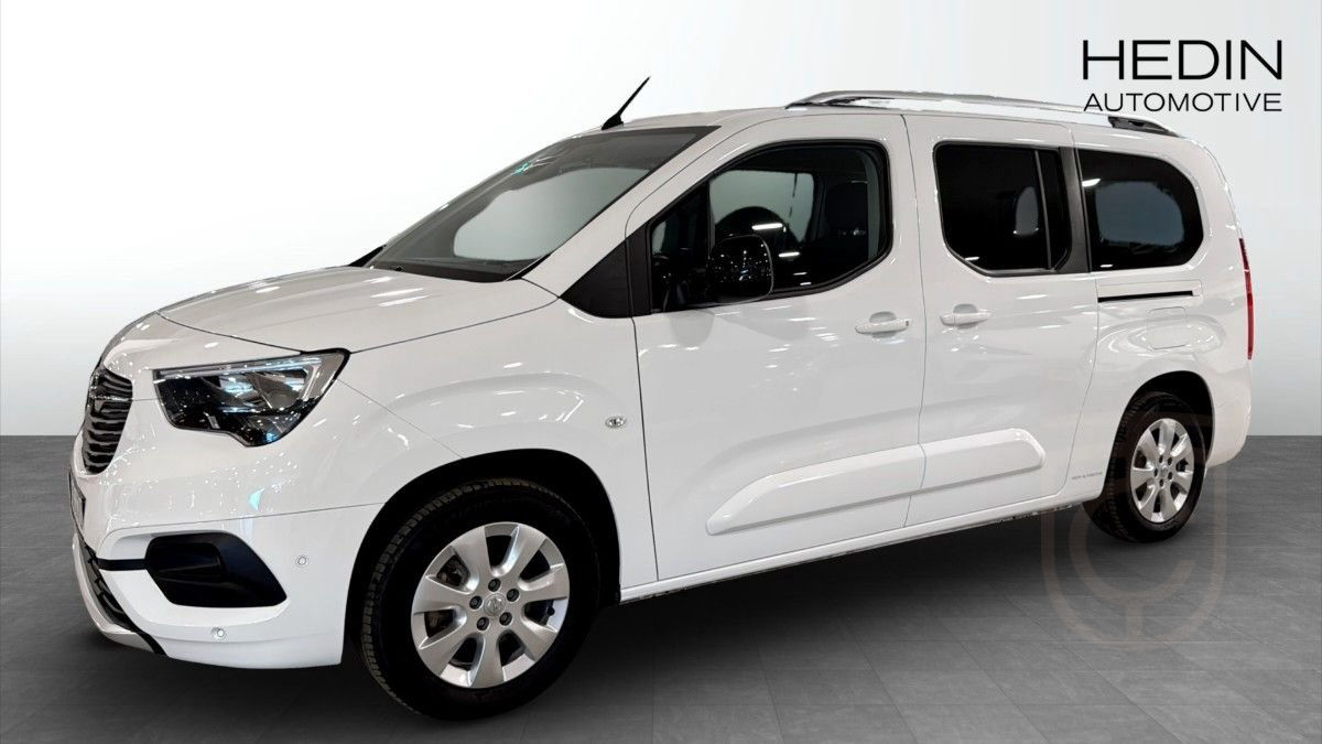 Opel COMBO-E LIFE PRE L2 136
