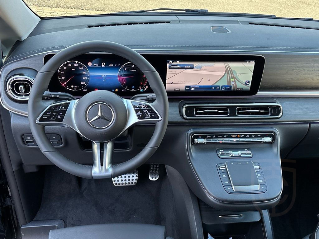 Mercedes-Benz V 220 d Avantgarde lang Distr. MULTIBEAM 360° 9G