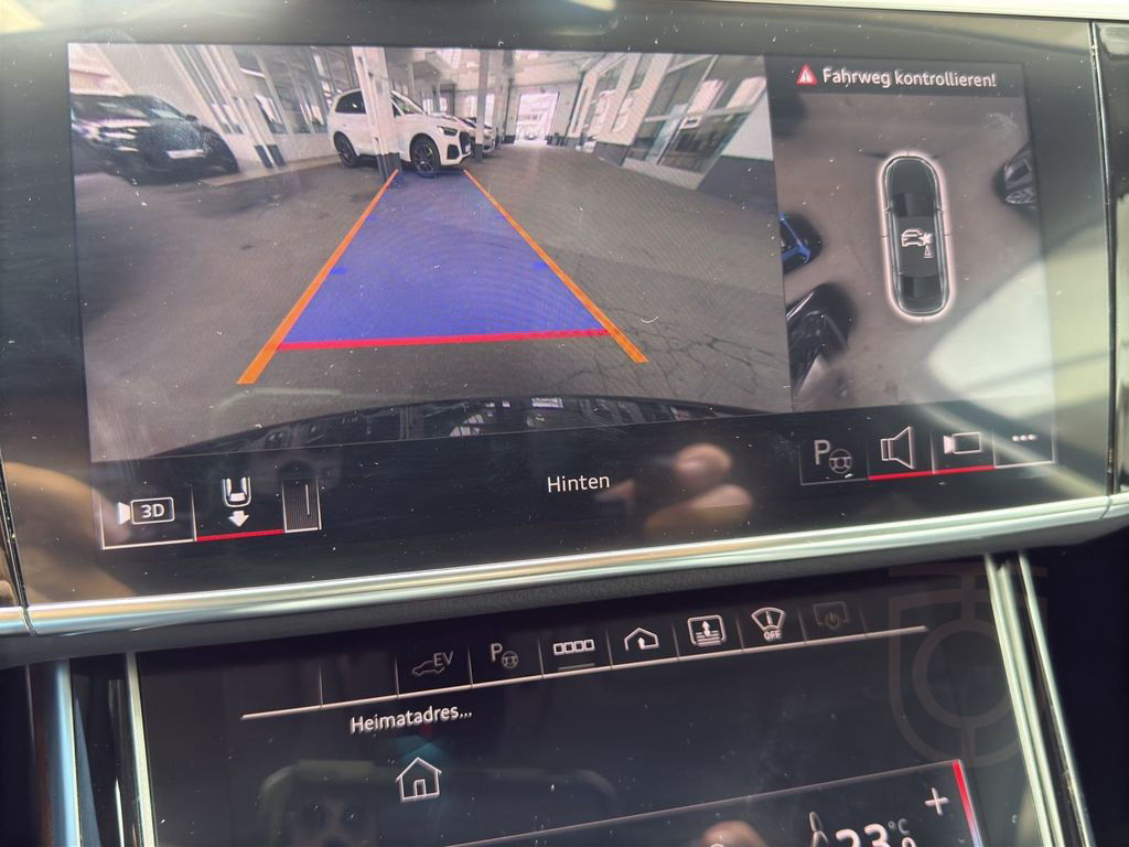 Audi A8 60 TFSIe Q BuO HD-MATRIX AFA HuD 360°