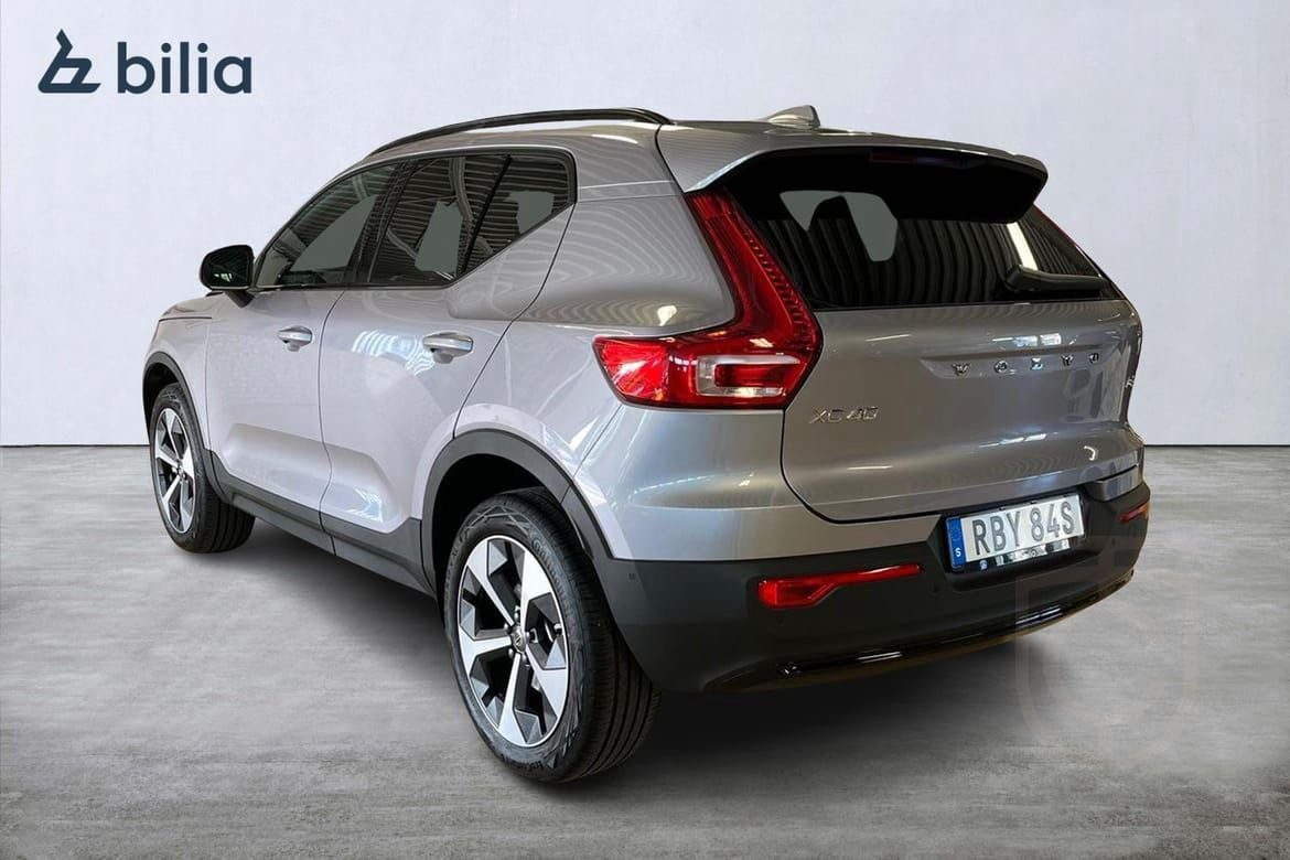 Volvo XC40 B4 FWD Bensin Plus Dark