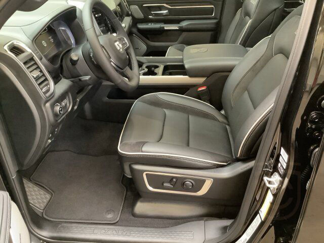 Dodge RAM 1500 MY2025 Laramie Crew Cab 3.0L Hurricane