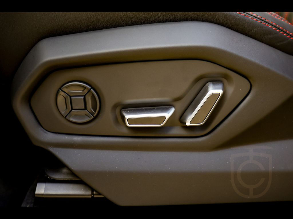 Lamborghini Urus SE°5Y SERVICE°PERFORMANTE°23°PANO°B&O 3D