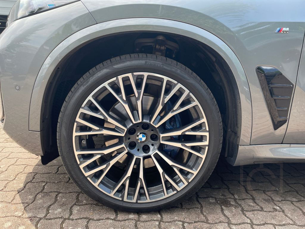 BMW X5 xDrive30d M Sport AHK Pano Massage Gestikst.