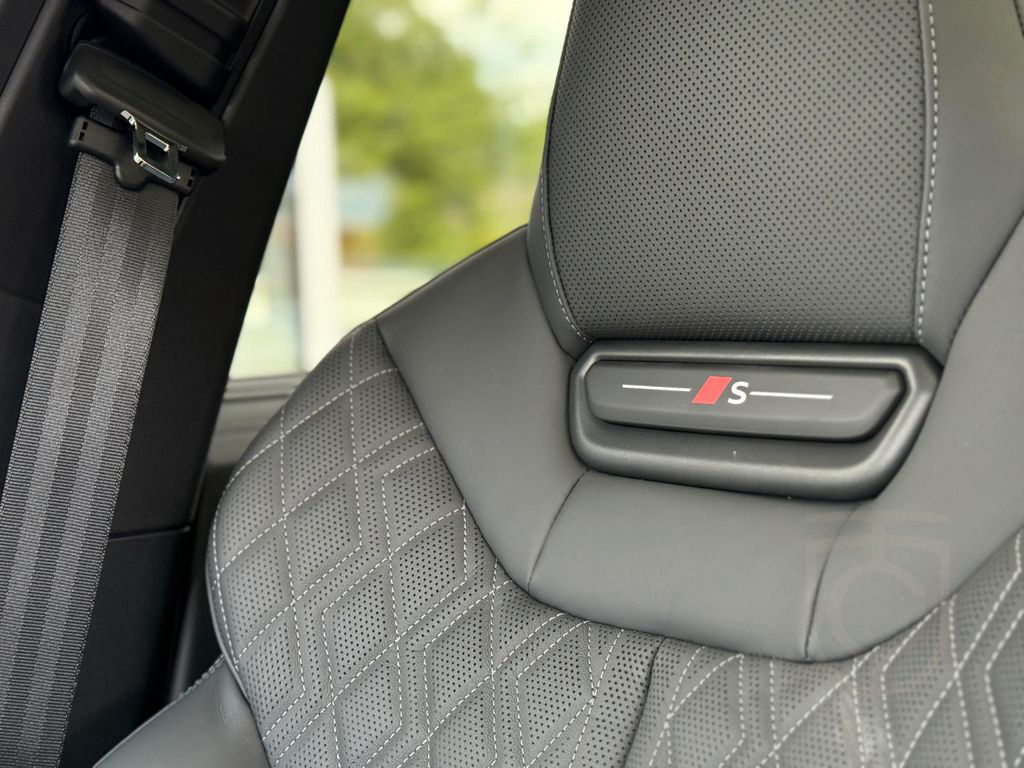 Audi S5 Avant quattro/ EDITION 1/ PANO/ B&O/ TECH PRO