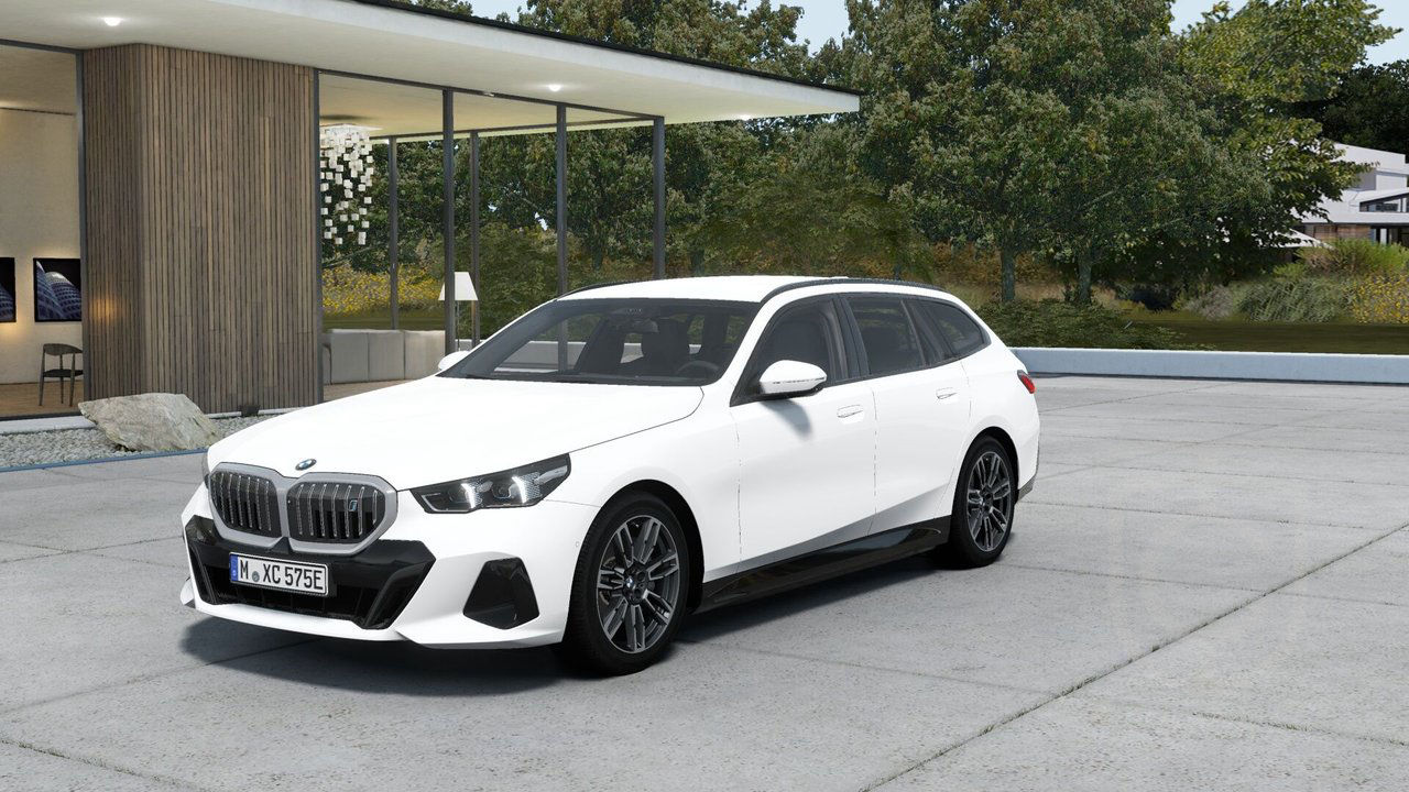 BMW i5 xDrive40 Touring M Sport Business Ed