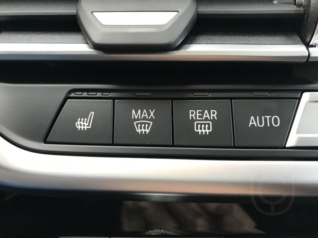 BMW X4 M40i Head-Up HK HiFi DAB LED WLAN Pano.Dach