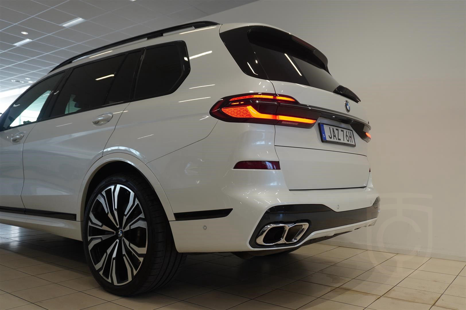 BMW X7 M60i xDrive