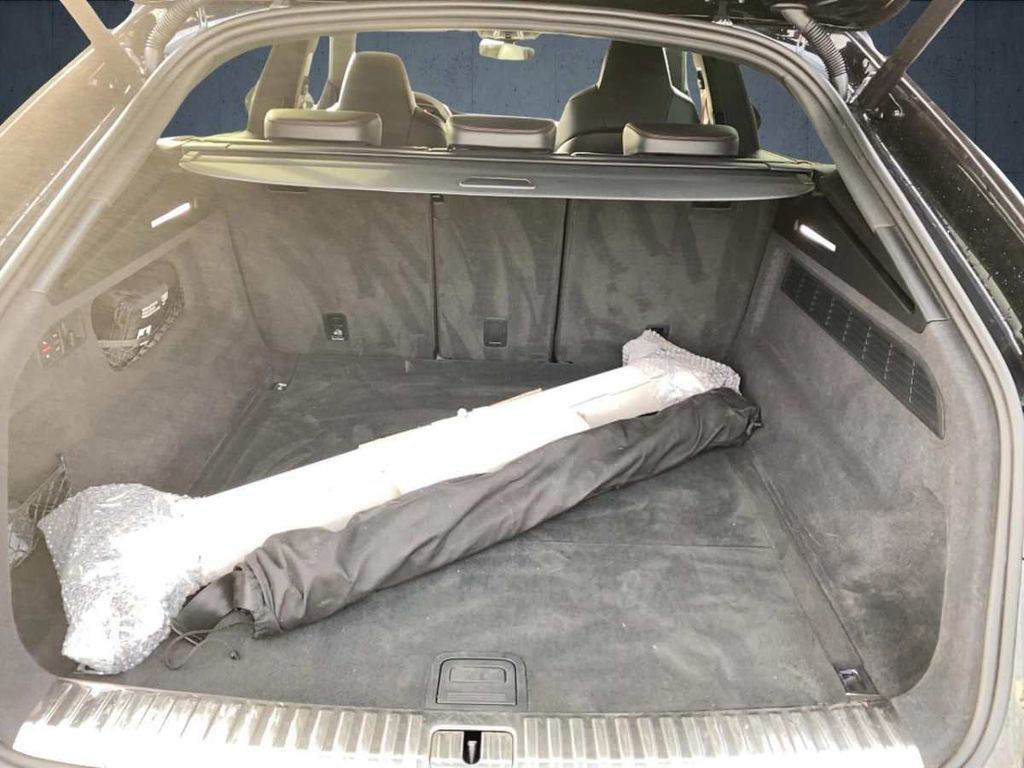 Audi RSQ8 4.0 TFSI quattro Keramik Carbon AHK 305 kmh