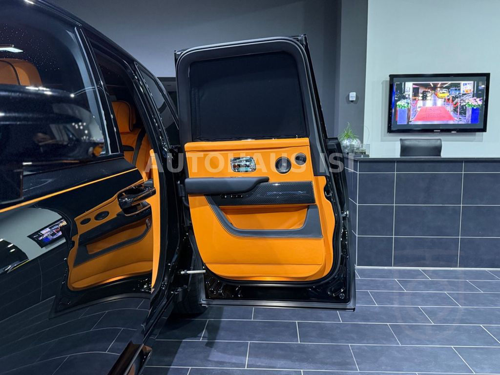 Rolls-Royce Cullinan II BLACK BADGE,FACELIFT,FULL,CURTAINS