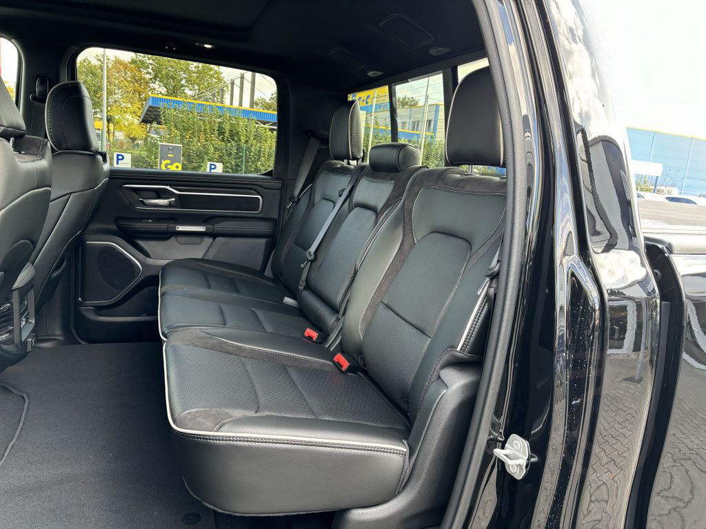 Dodge RAM 1500 Laramie Crew Cab *LPG* MY 2025