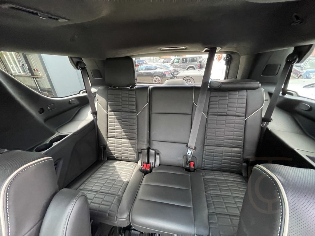 Cadillac Escalade Sport Platinum 6.2 DEUTSCHE AUSFÜHRUNG