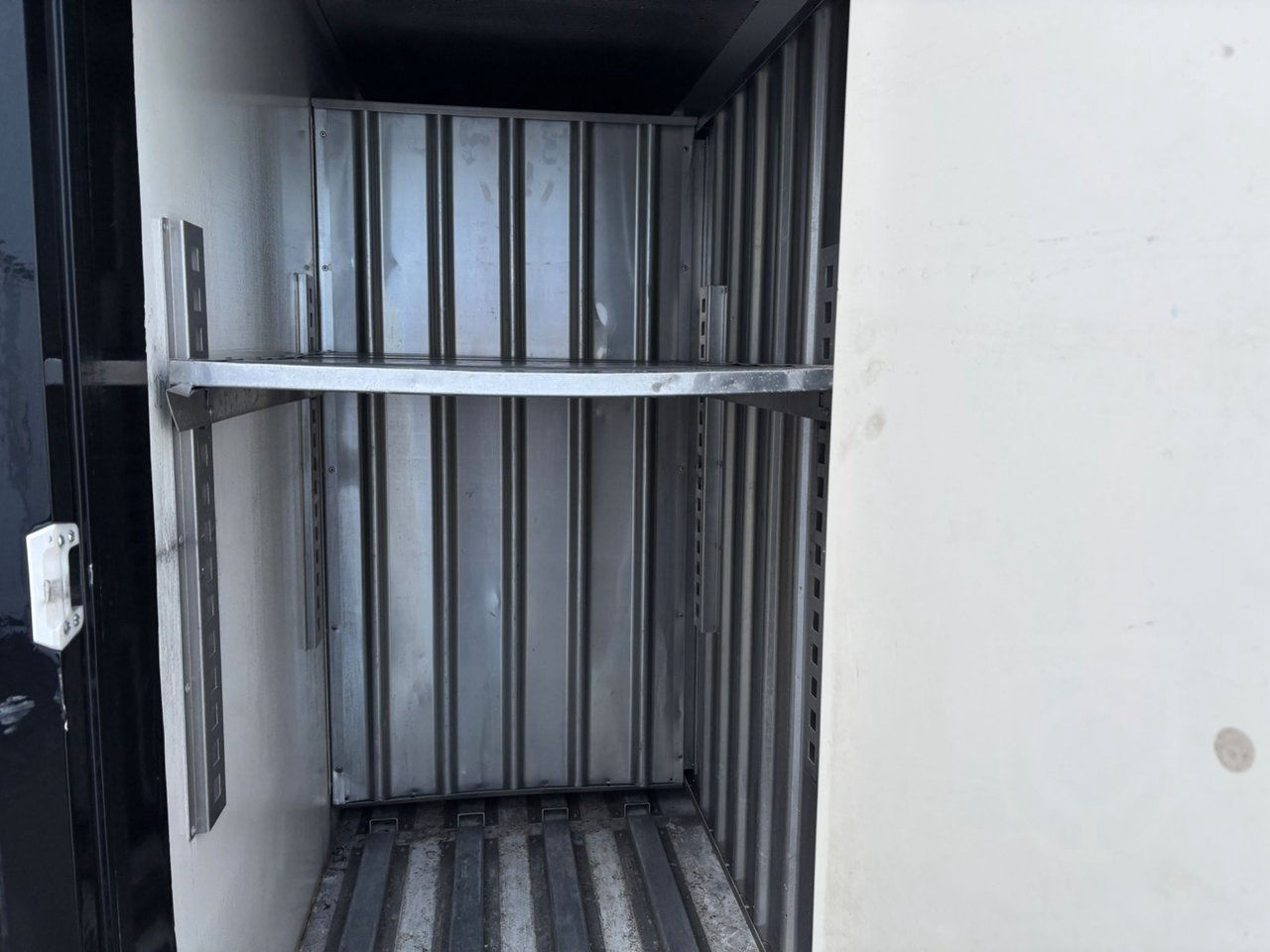 Maxus E-Deliver 9