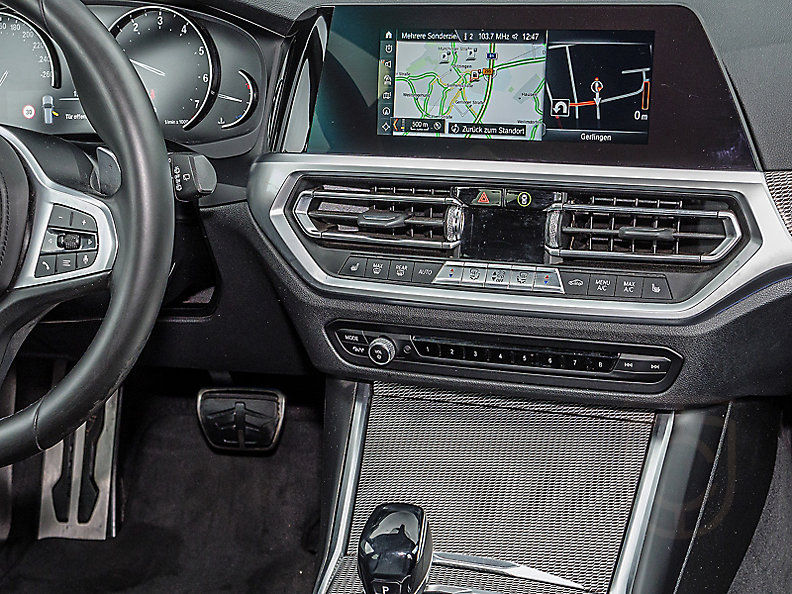 BMW 330i xDrive Touring