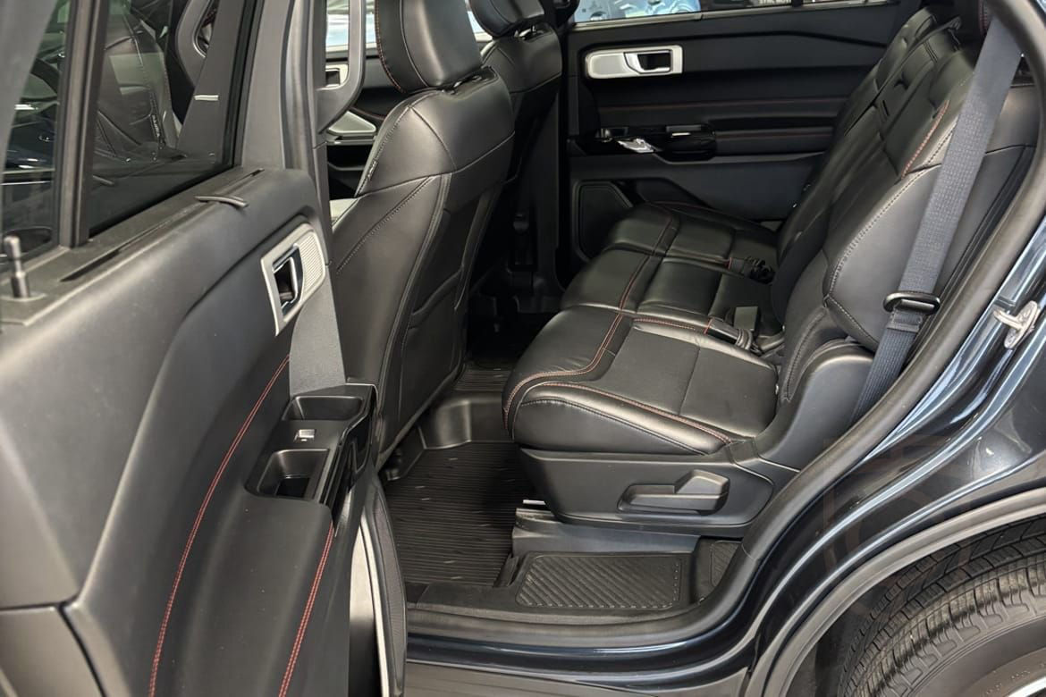 Ford Explorer Plug-In Hybrid ST-Line SelectShift,