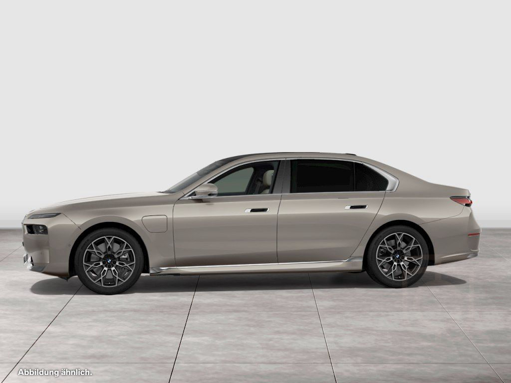 BMW 750e xDrive DA/PA Prof ACC TV Massage HuD Carbon