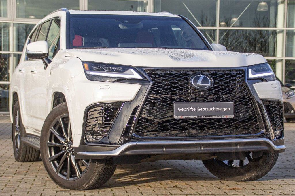 Lexus LX 600 F SPORT