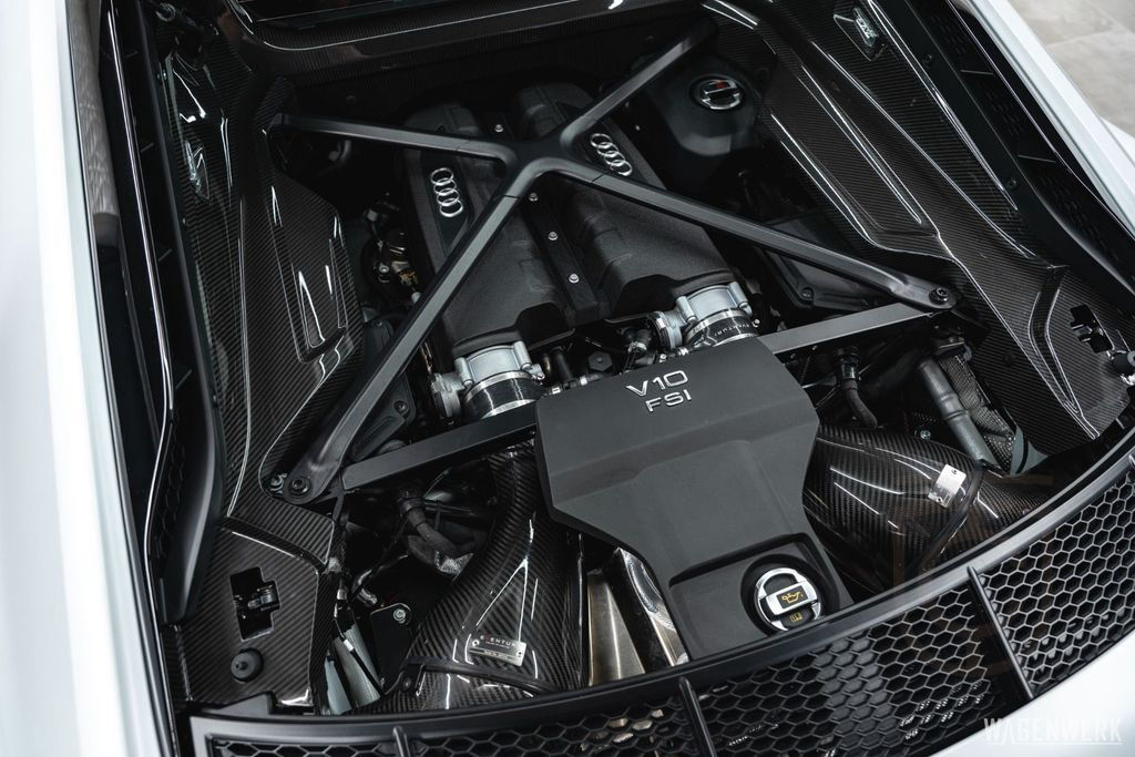 Audi R8 GT RWD 333of333 *NEW* CARBON KERAMIK LASERLIC