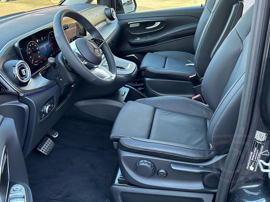Mercedes-Benz V 220 d Avantgarde lang Distr. MULTIBEAM 360° 9G