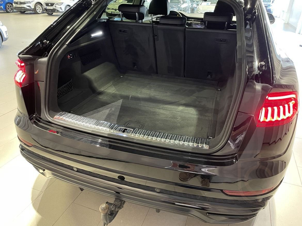 Audi Q8 50 TDI quattro S-line