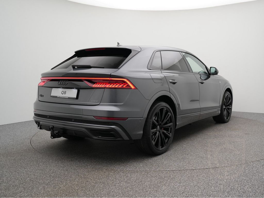 Audi Q8 50 Quattro competition plus MATRIX B&O PANO