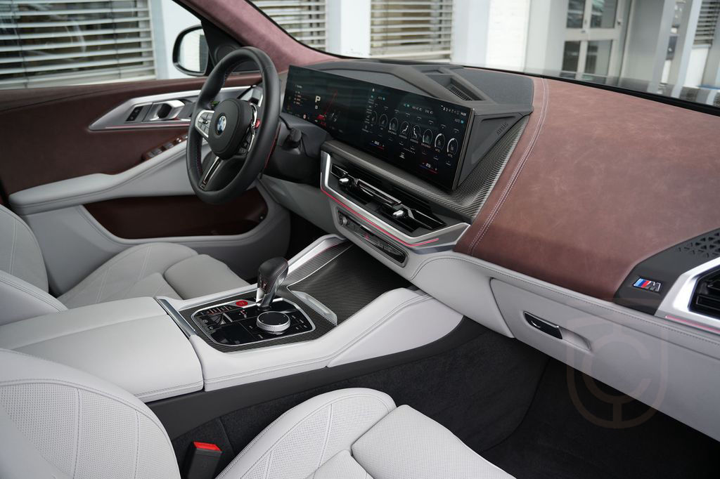 BMW XM BLACK EDITION-ACC-AHK-23M-LEDER SILVERSTONE