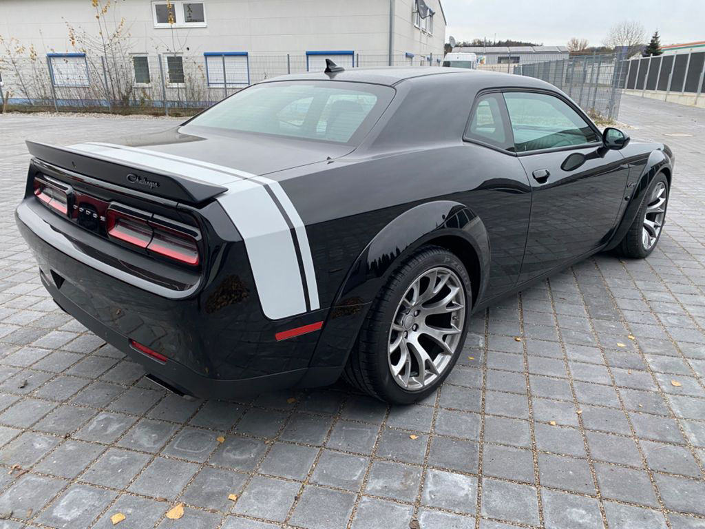 Dodge Challenger SRT Hellcat Redeye Wide Black Ghost