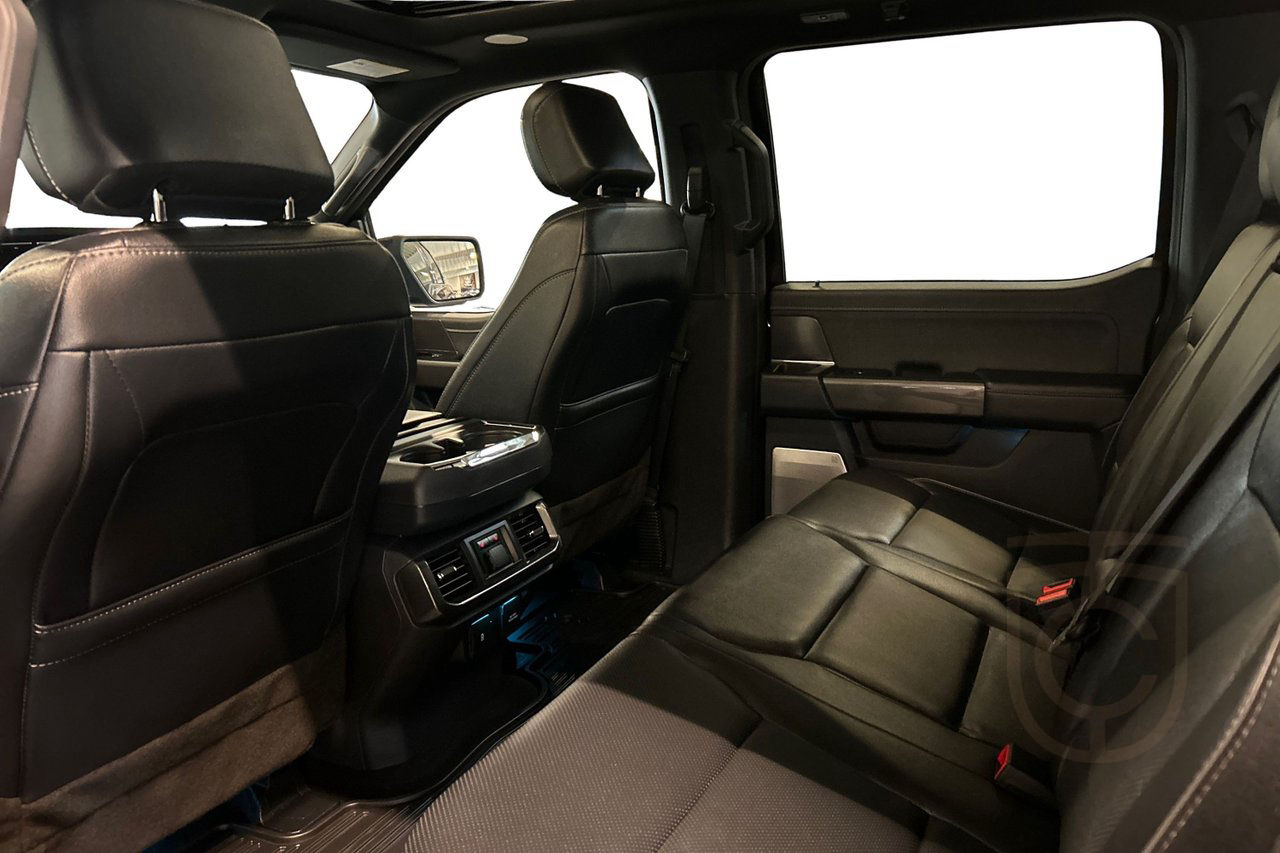 Ford F-150 5.0 V8 Lariat Supercrew Black Edition