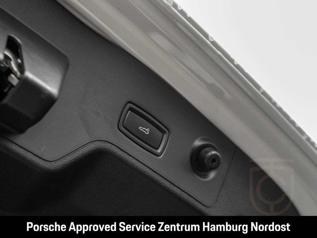 Porsche Panamera 4S E-Hybrid Sport Turismo Sportabgasan.