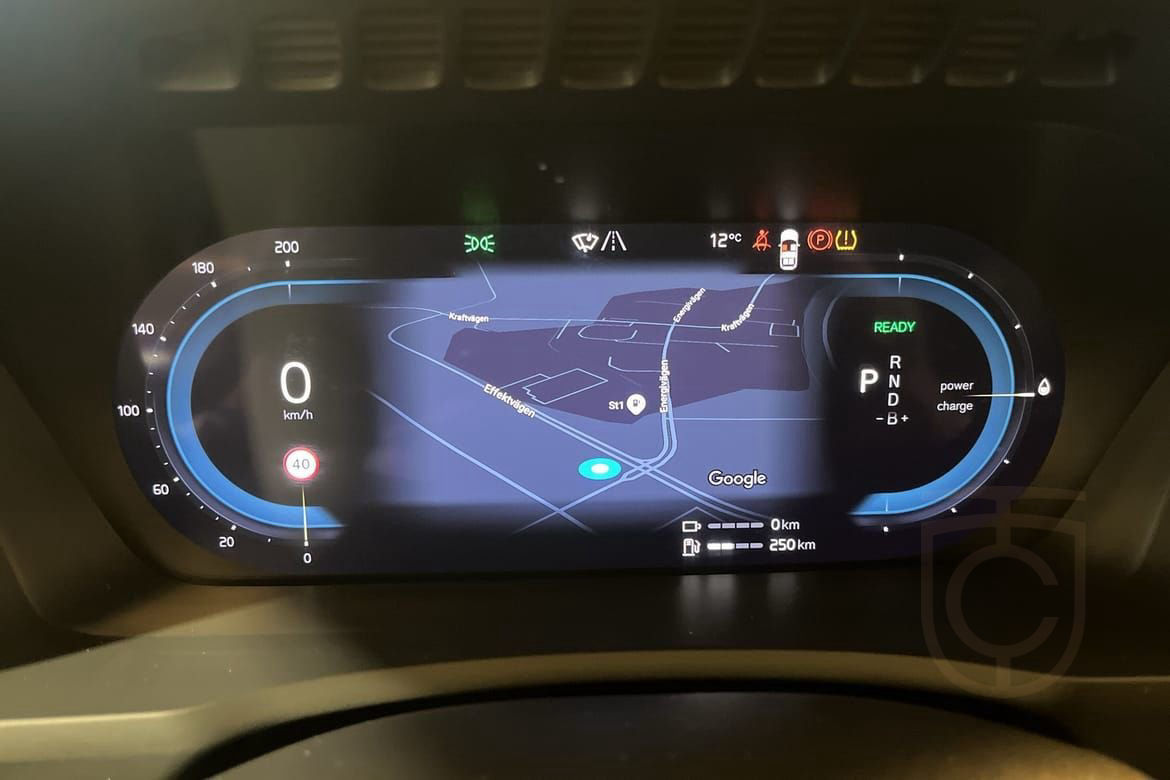 Volvo XC90 Recharge T8 Ultimate Dark Edition