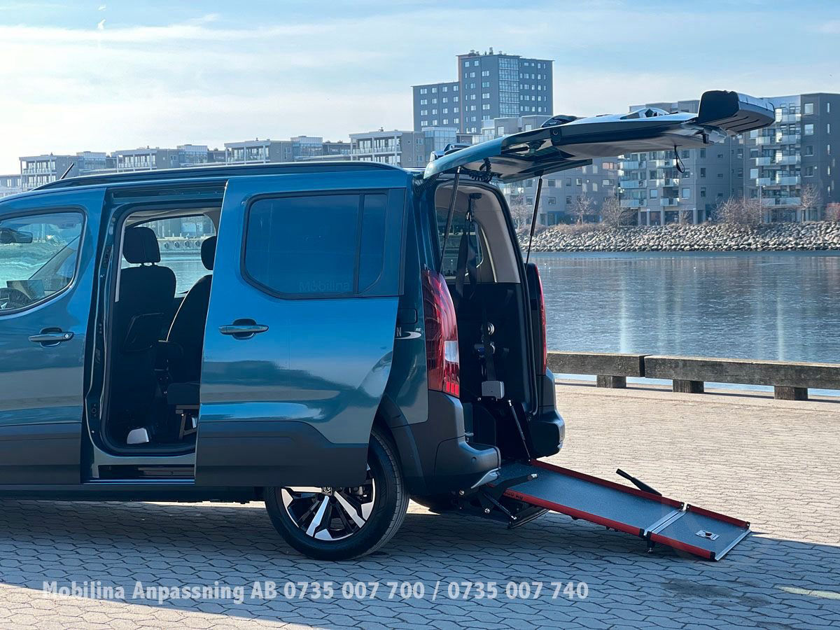 Peugeot Rifter Handikappanpassad Rullstolsbil