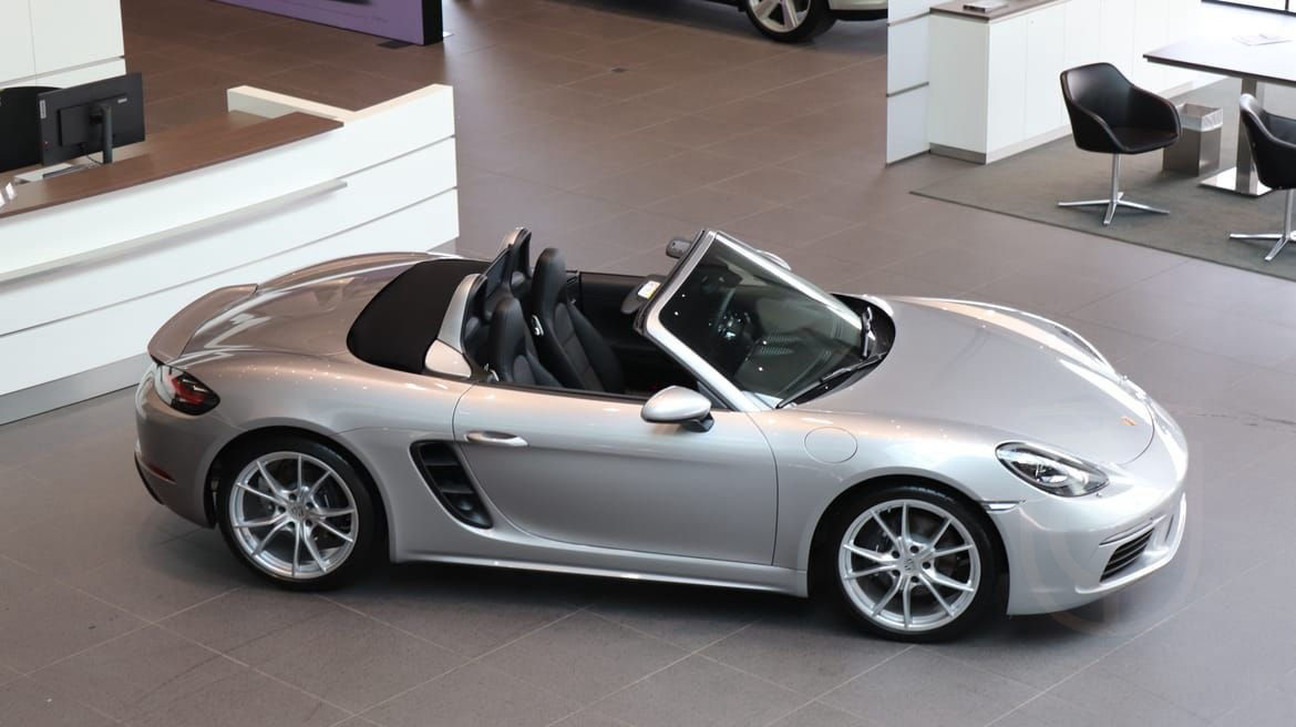 Porsche 718 Boxster