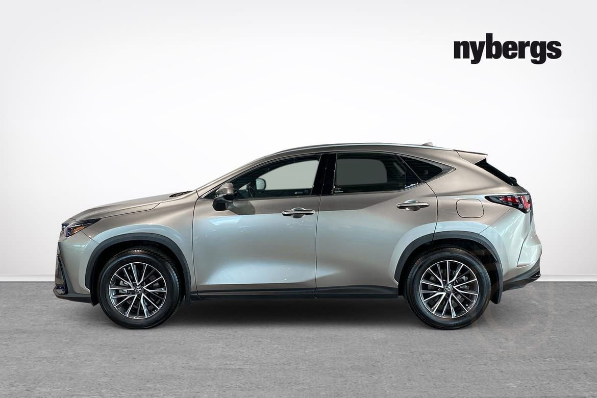 Lexus NX 350h AWD Business