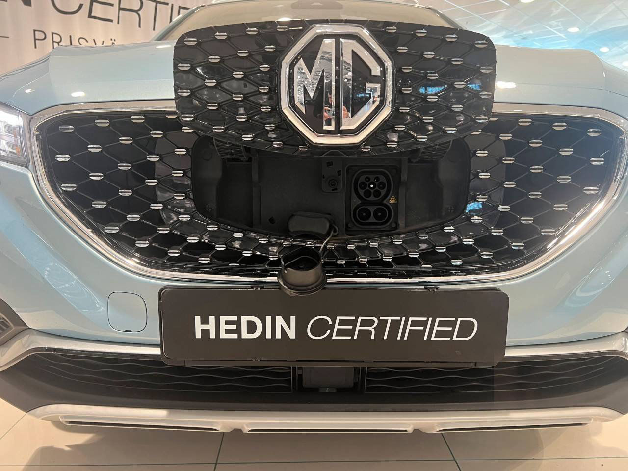 MG ZS EV LHD